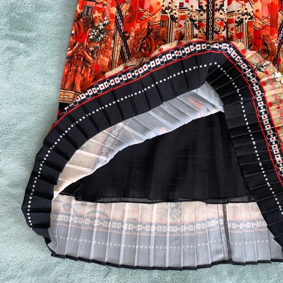 Silvian Heach Pleated Skirt - Picture 8 of 10